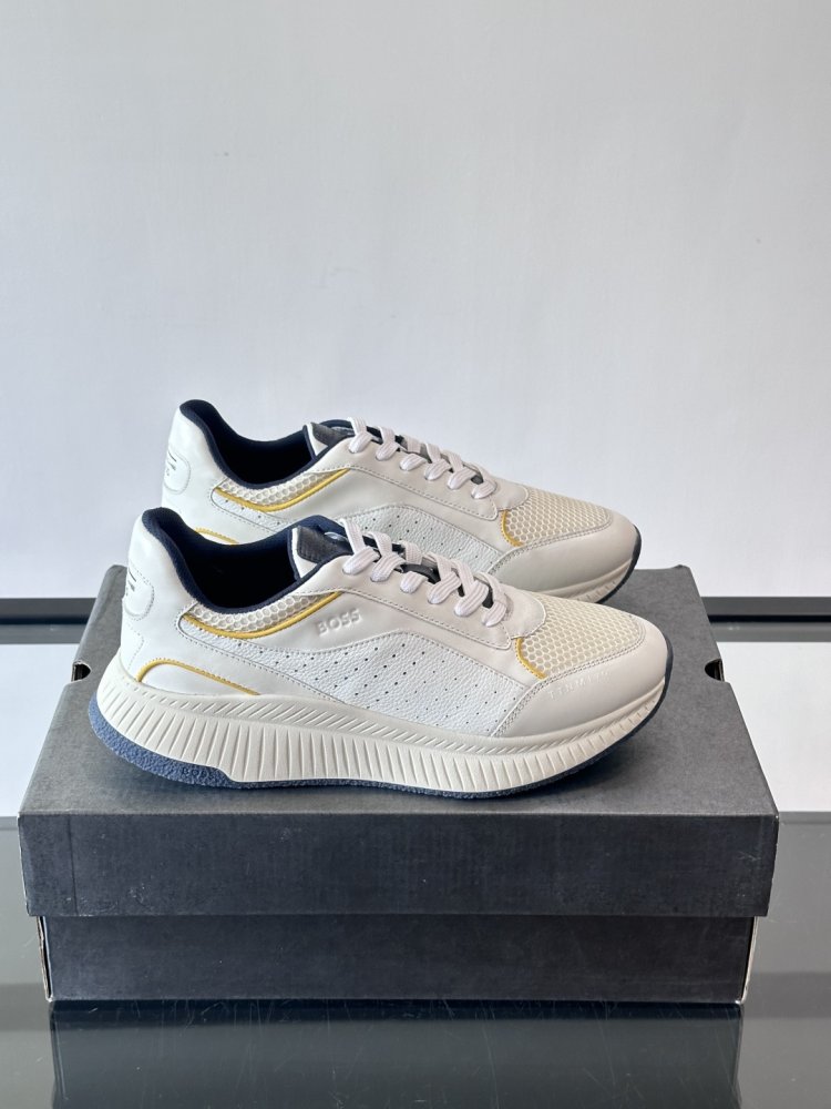 Кросівки чоловічі