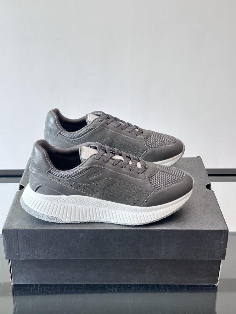 Кросівки чоловічі