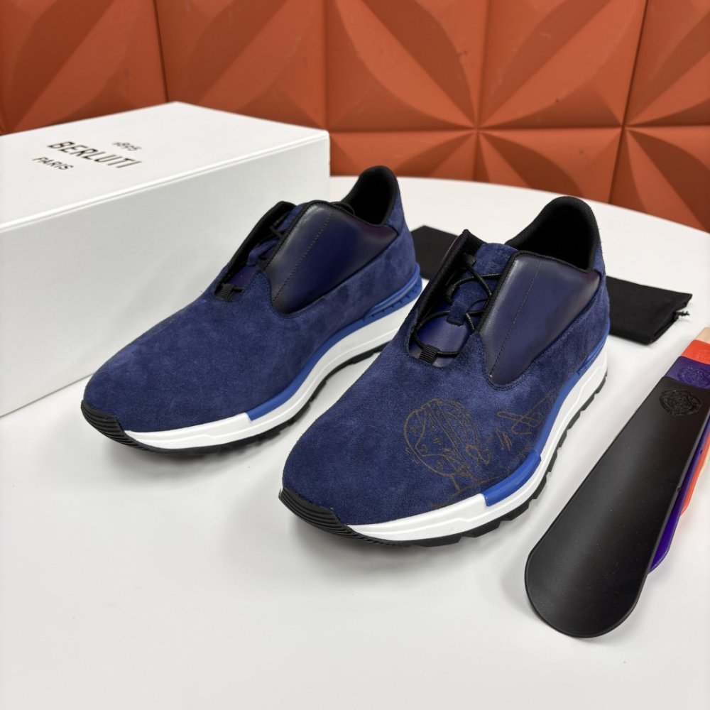 Кроссовки мужские