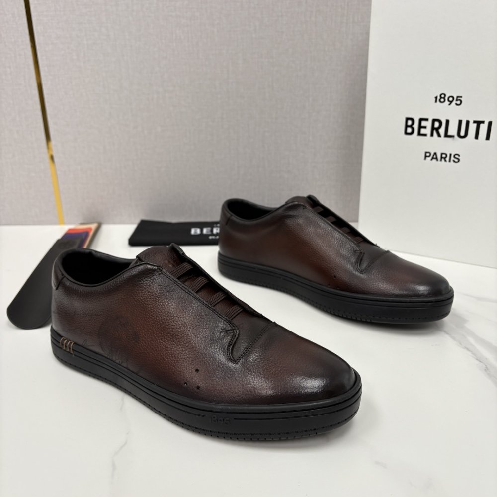 Кроссовки мужские