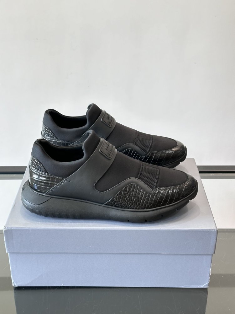 Кроссовки мужские