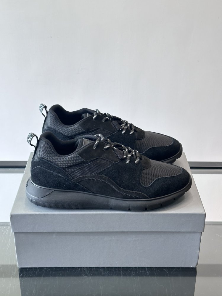 Кроссовки мужские