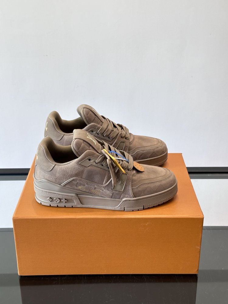 Кроссовки мужские