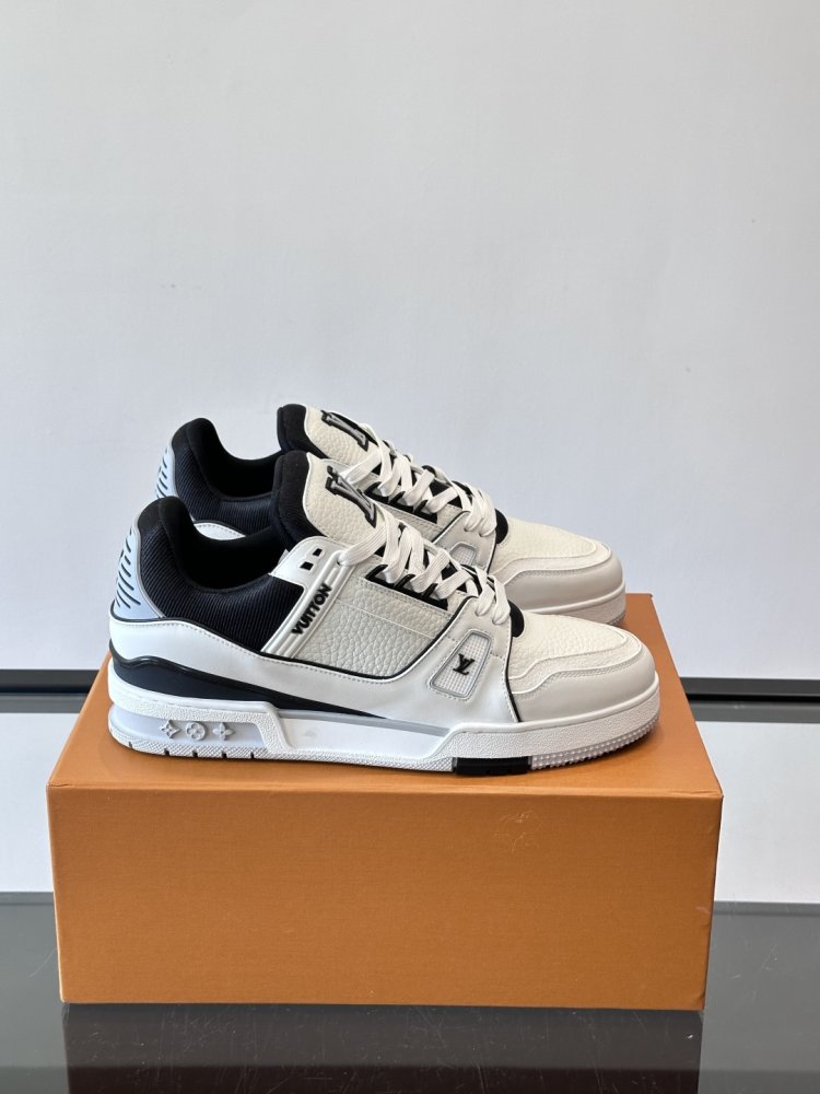 Кроссовки мужские