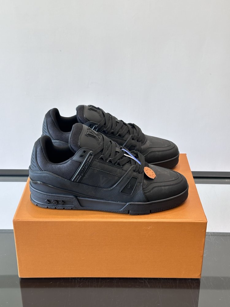 Кроссовки мужские