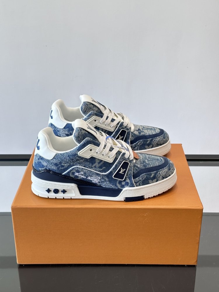 Кроссовки мужские