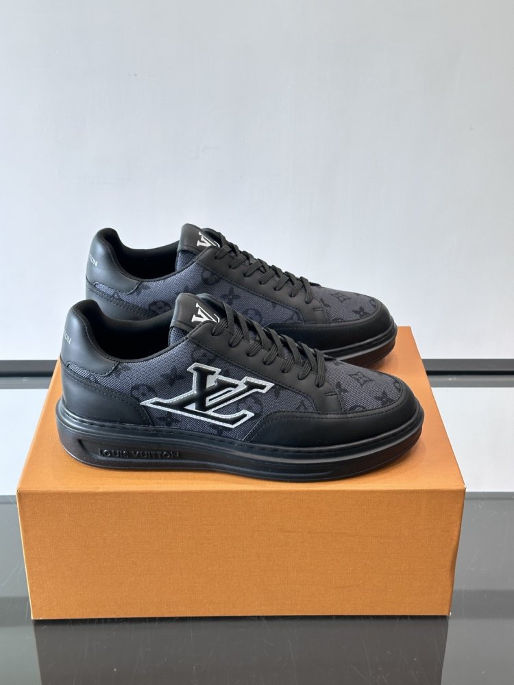 Кроссовки мужские