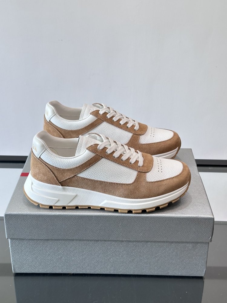 Sneakers men's