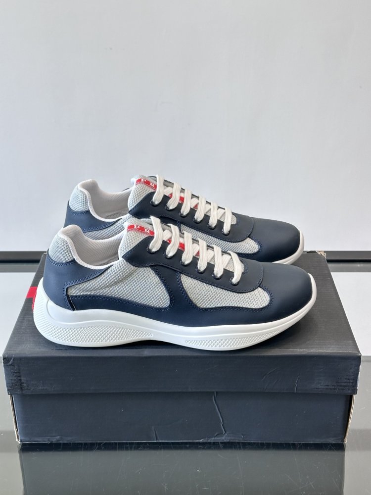 Sneakers men's