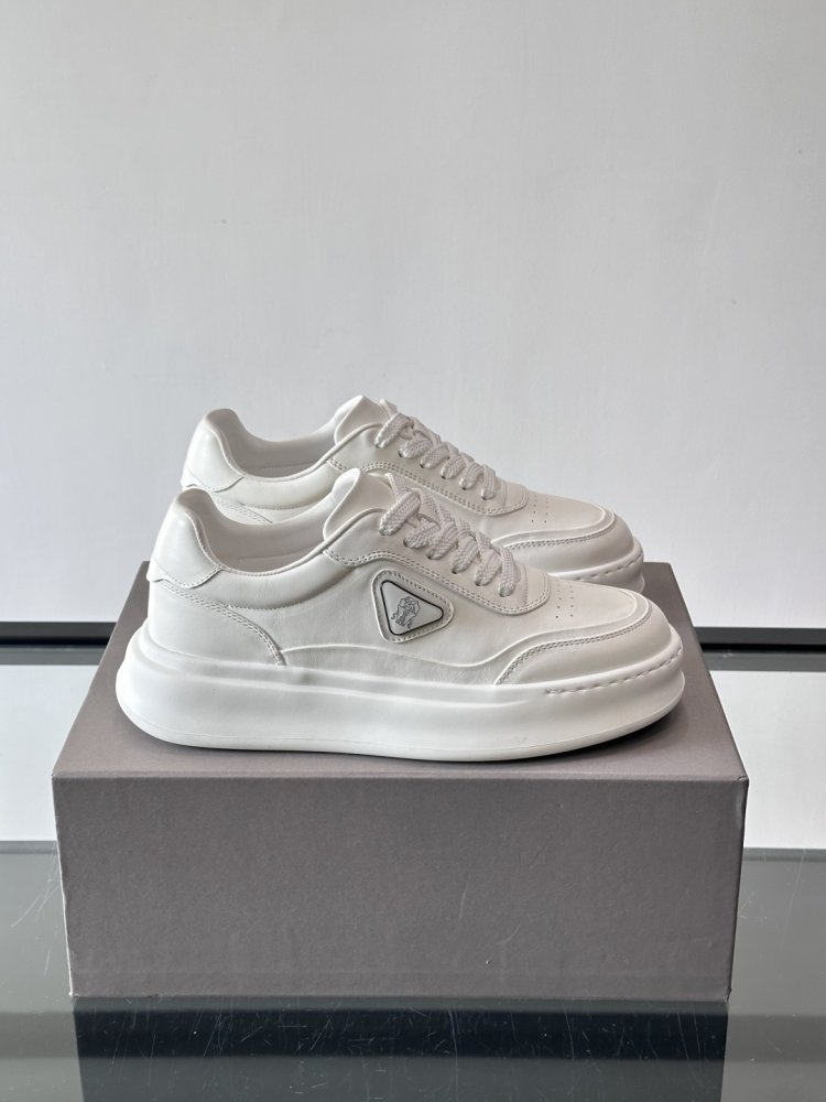 Sneakers men's
