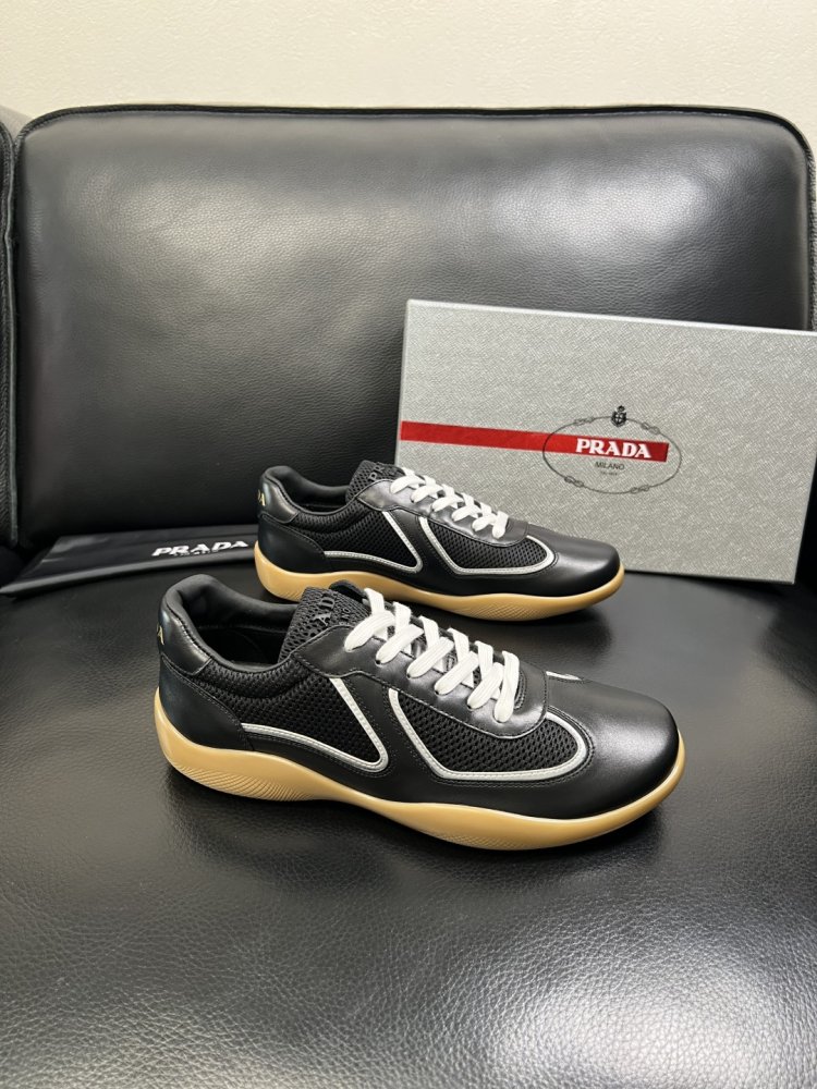 Sneakers men's