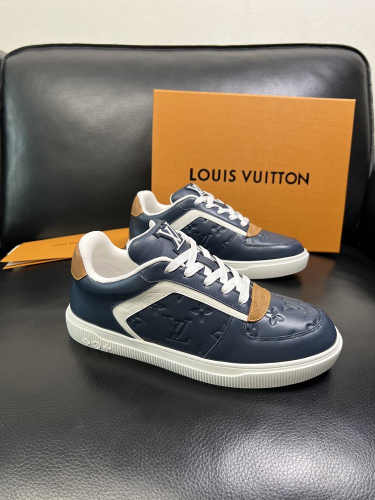 Sneakers men's