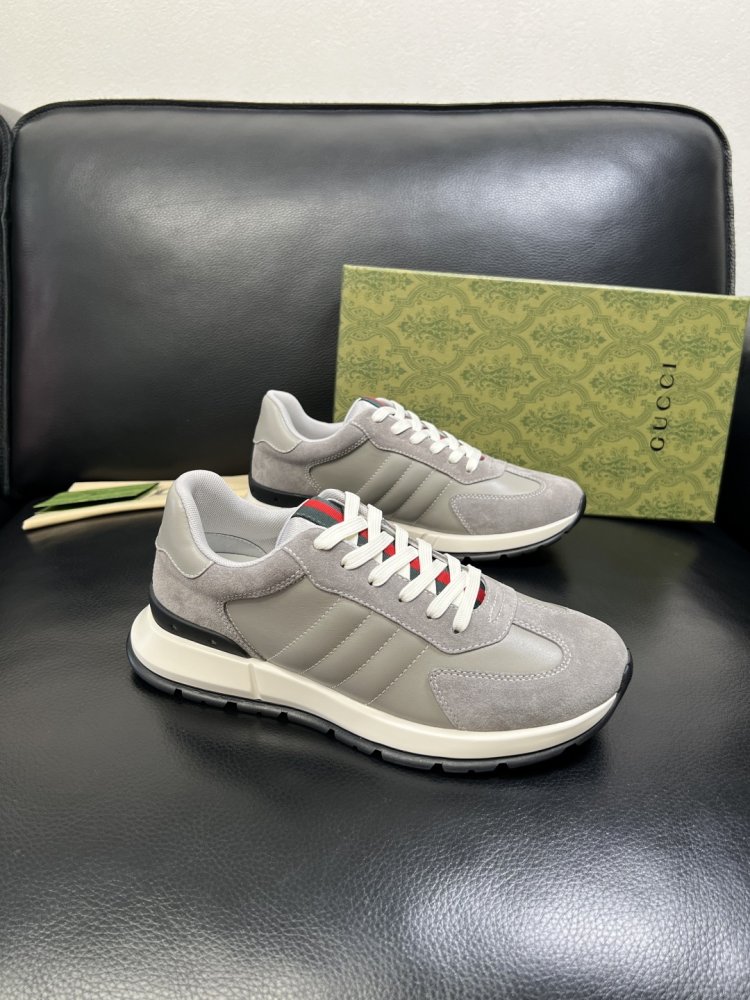 Sneakers men's