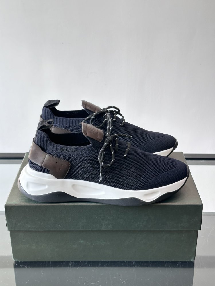 Sneakers men's