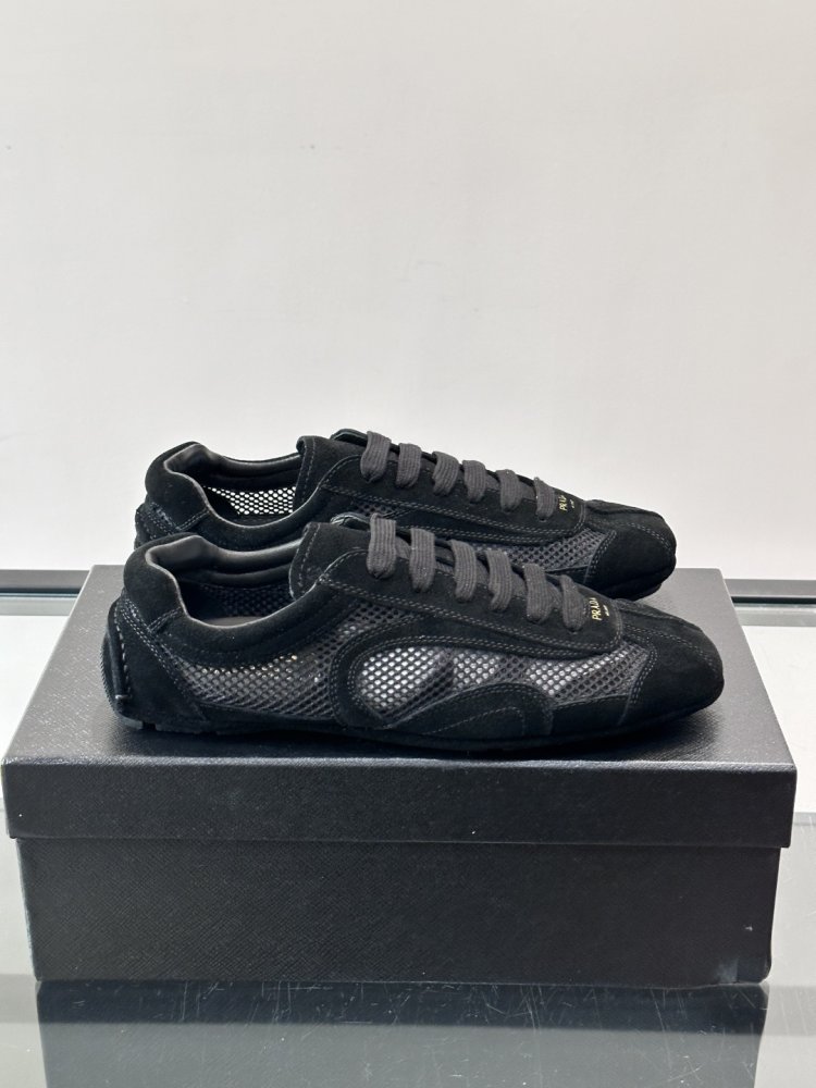 Sneakers men's