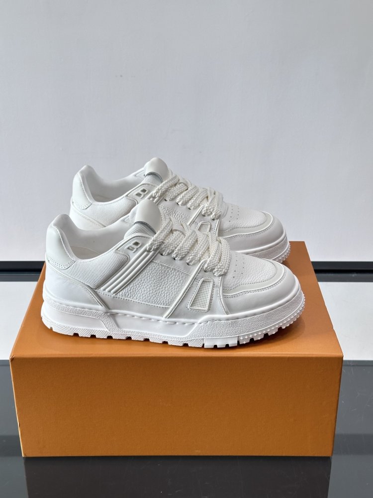Sneakers men's