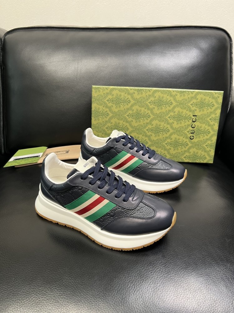 Sneakers men's