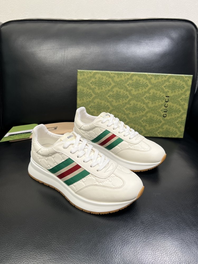 Sneakers men's