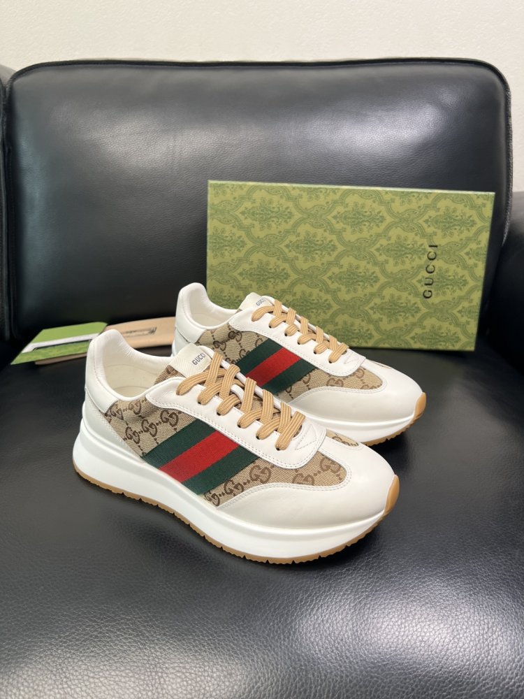 Sneakers men's
