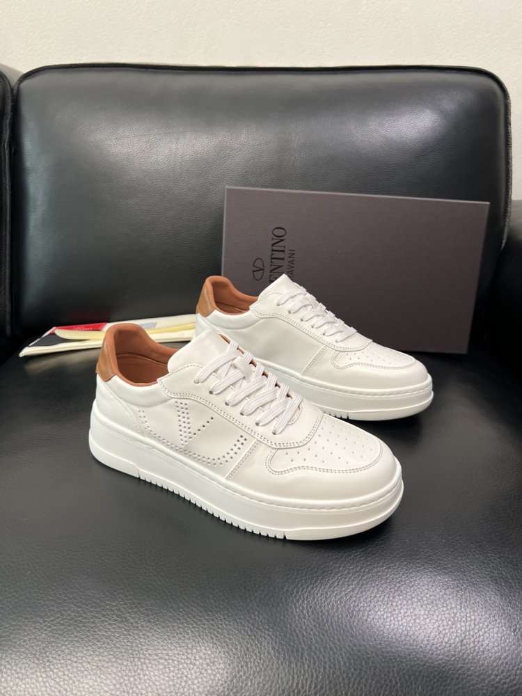 Sneakers men's