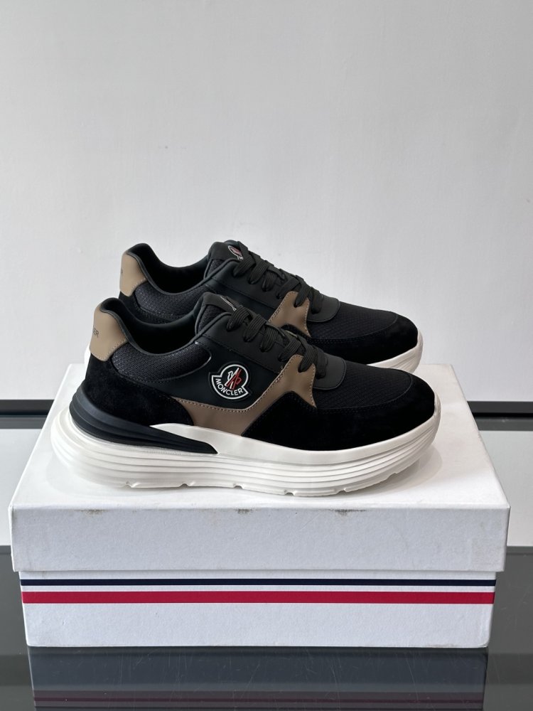 Sneakers men's
