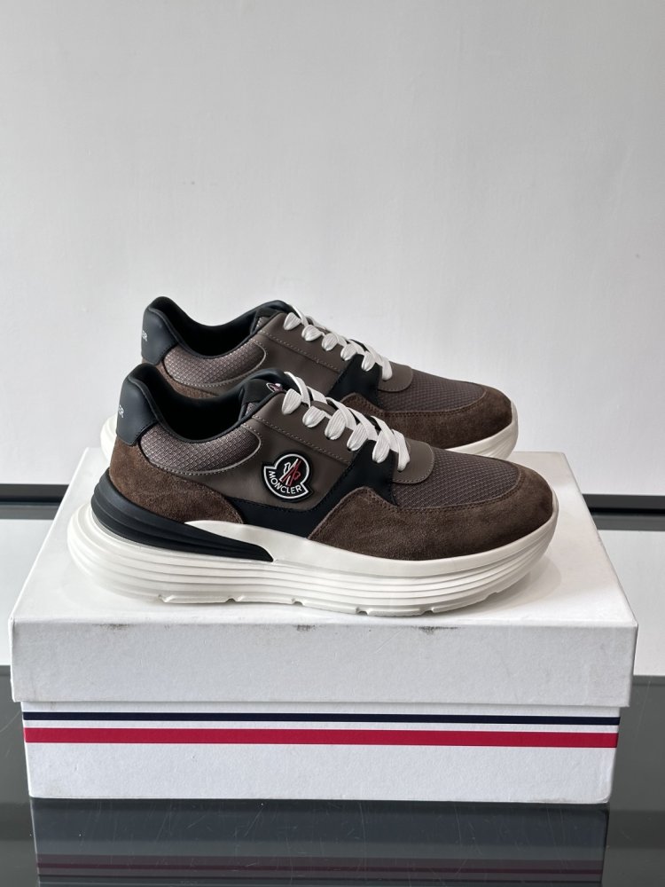 Sneakers men's