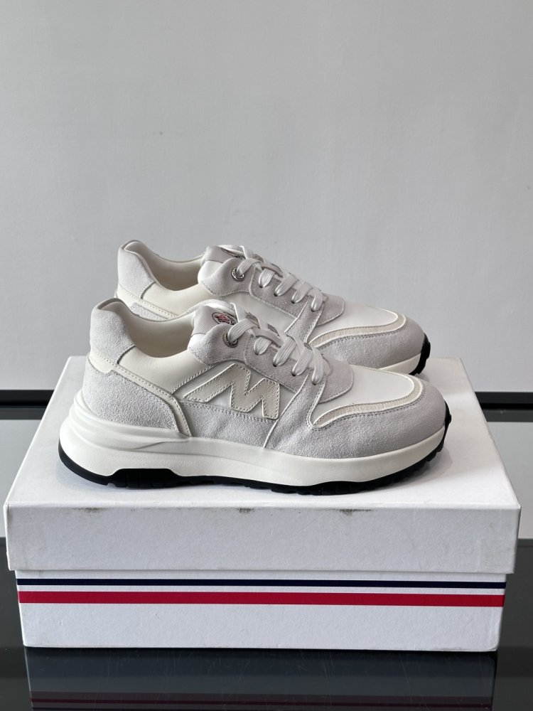 Sneakers men's
