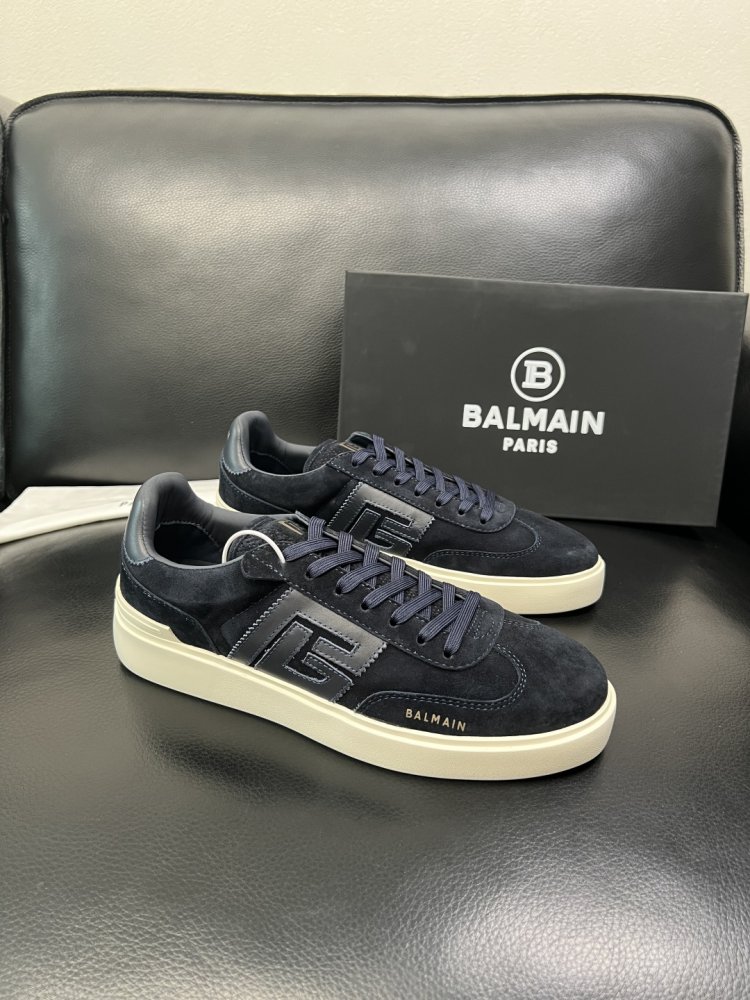 Sneakers men's