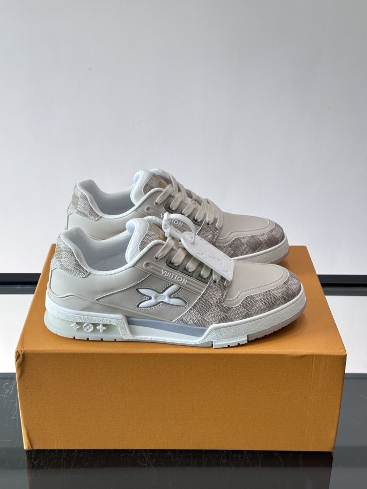 Sneakers men's