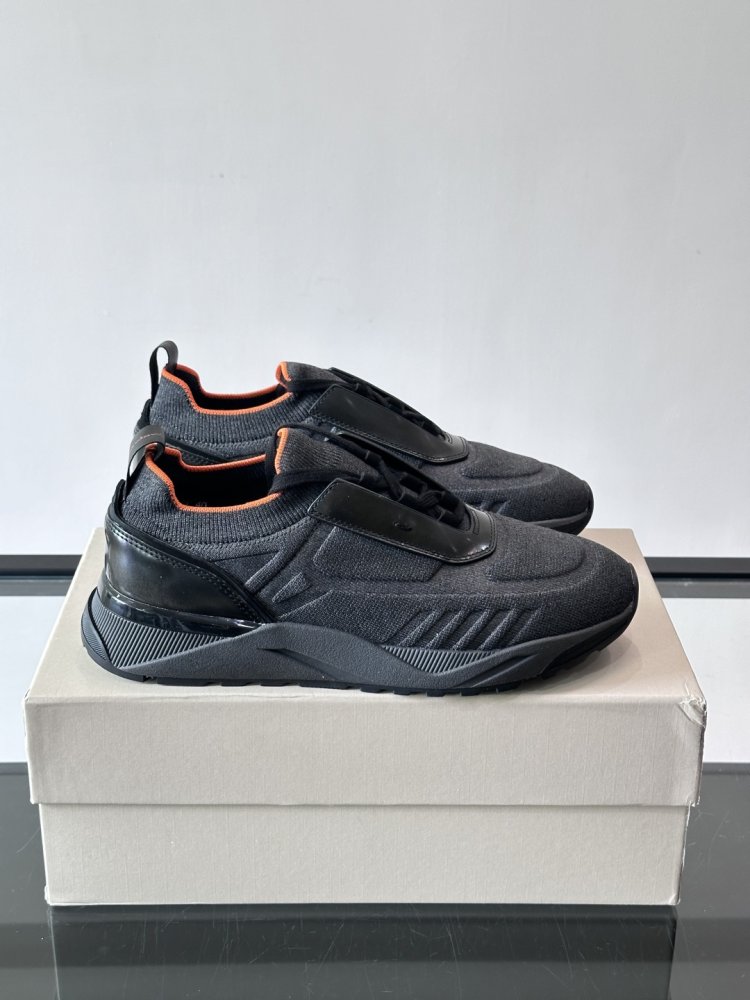 Sneakers men's
