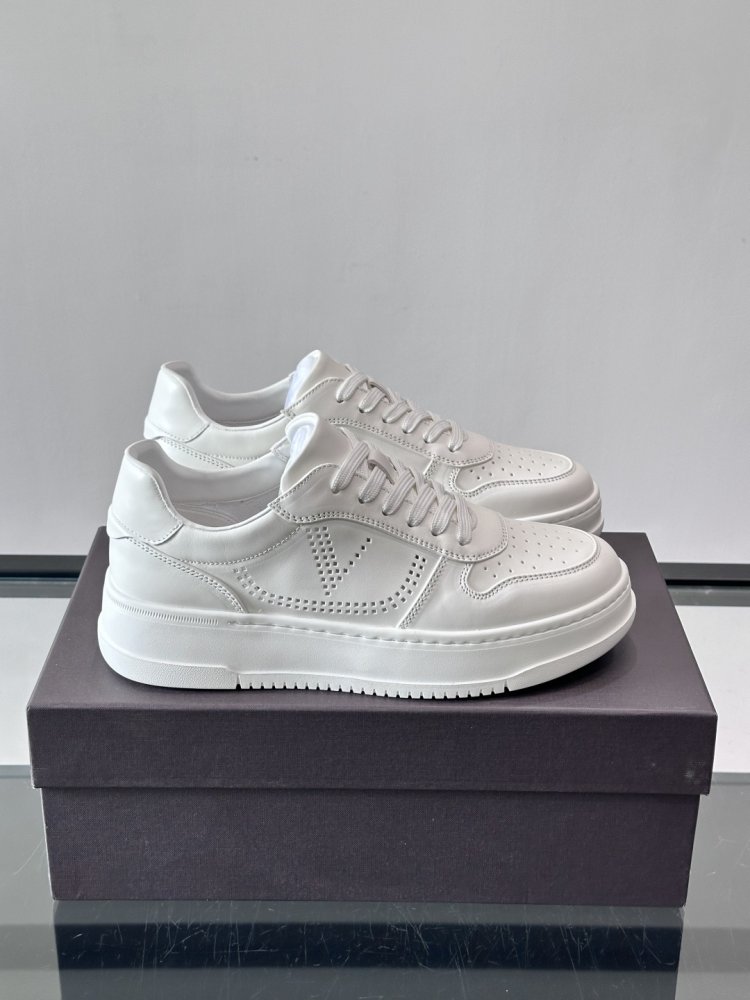 Sneakers men's