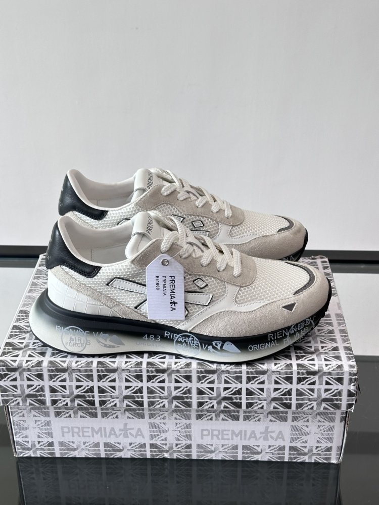 Sneakers men's