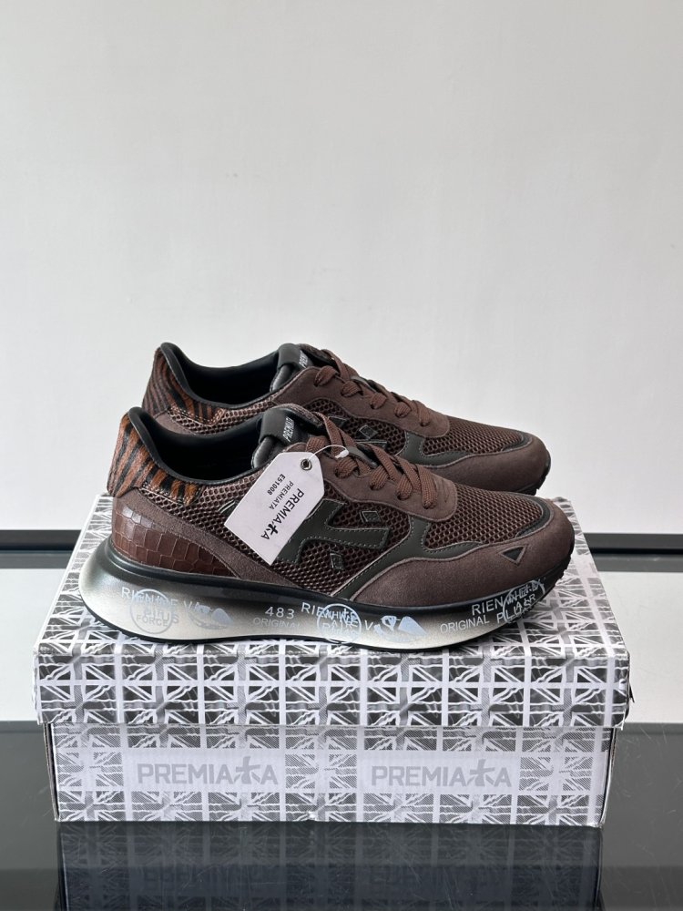 Sneakers men's