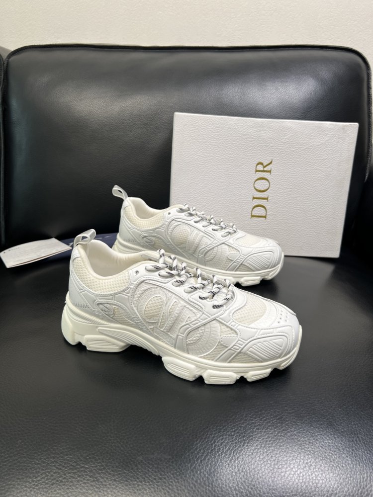 Sneakers men's