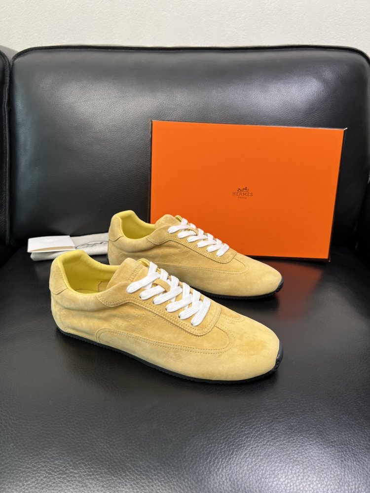 Sneakers men's