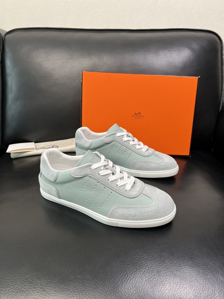 Sneakers men's