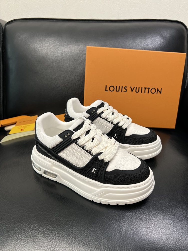 Sneakers men's