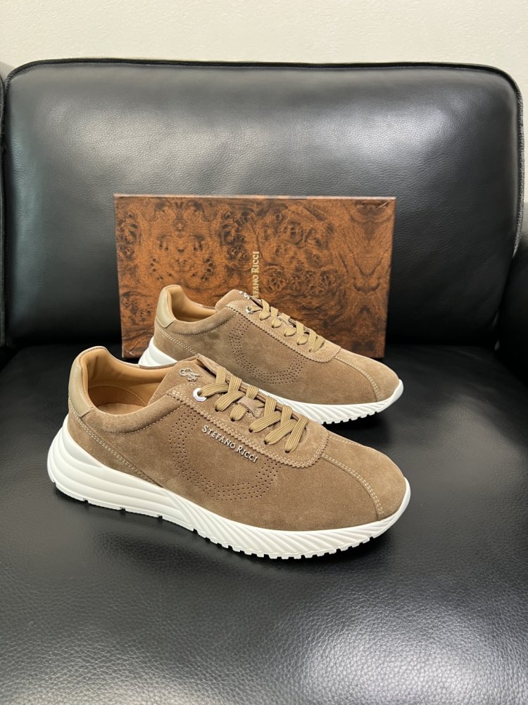 Sneakers men's