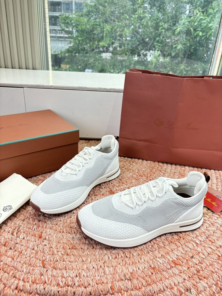 Sneakers men's