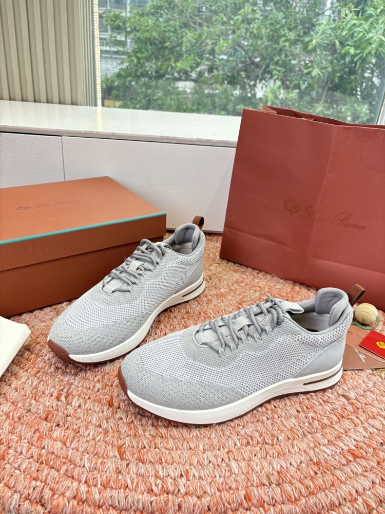 Sneakers men's