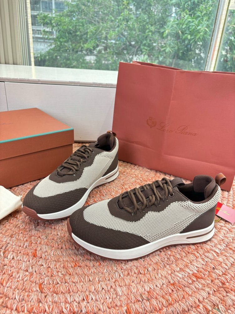 Sneakers men's