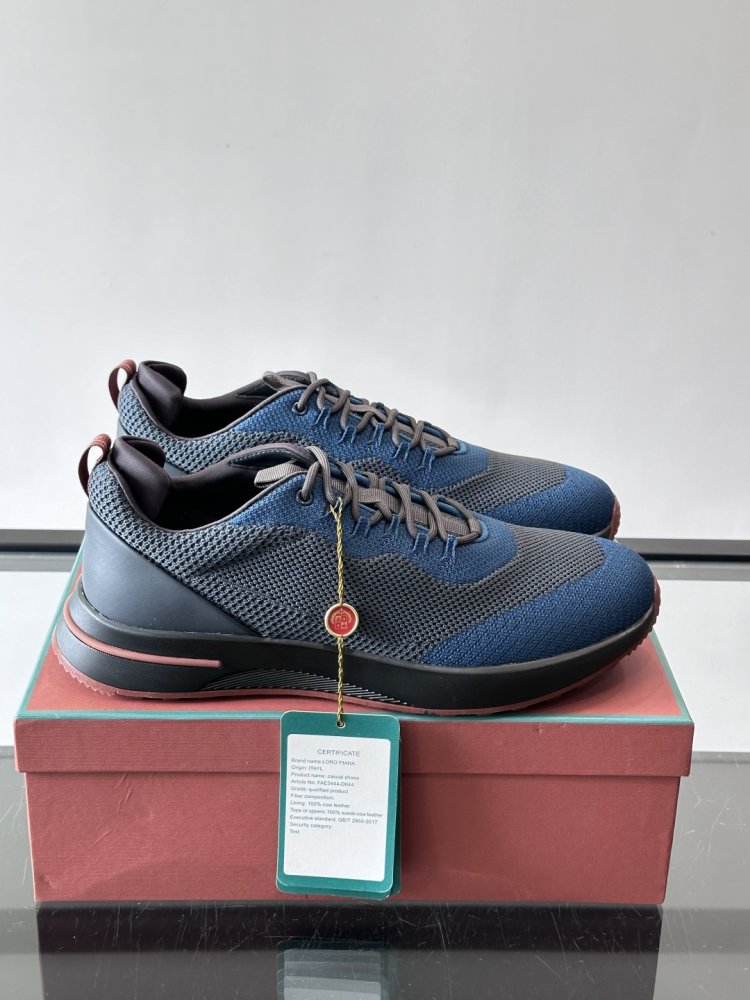 Sneakers men's