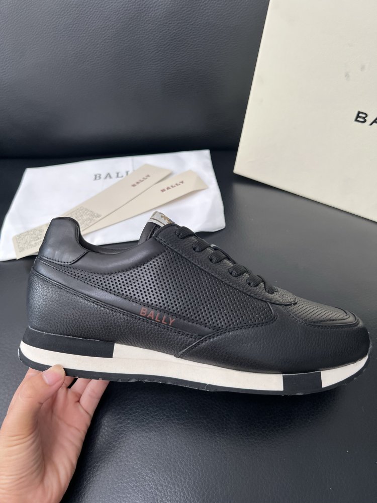 Sneakers men's фото 2