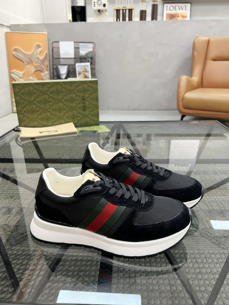 Кросівки чоловічі фото 2