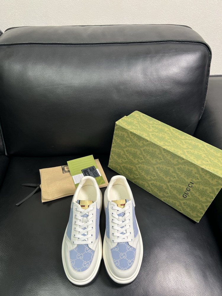 Кросівки чоловічі фото 2