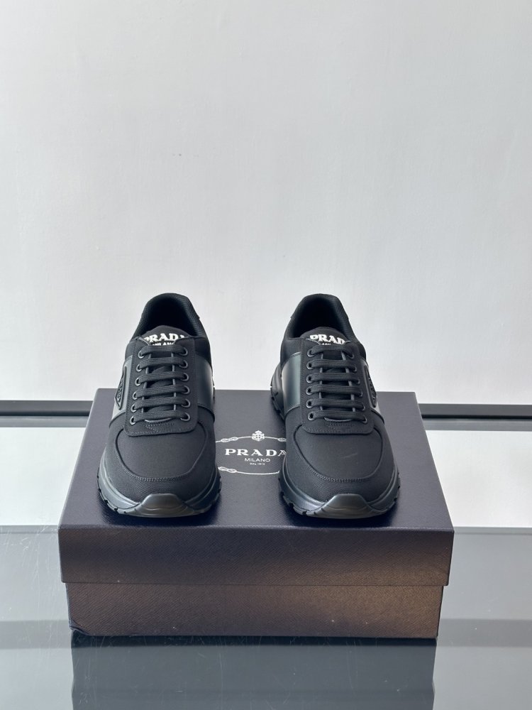 Кроссовки мужские фото 2