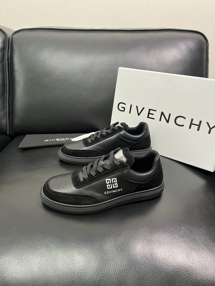 Sneakers men's фото 2