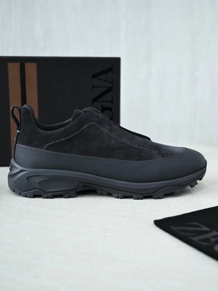 Кросівки чоловічі фото 2