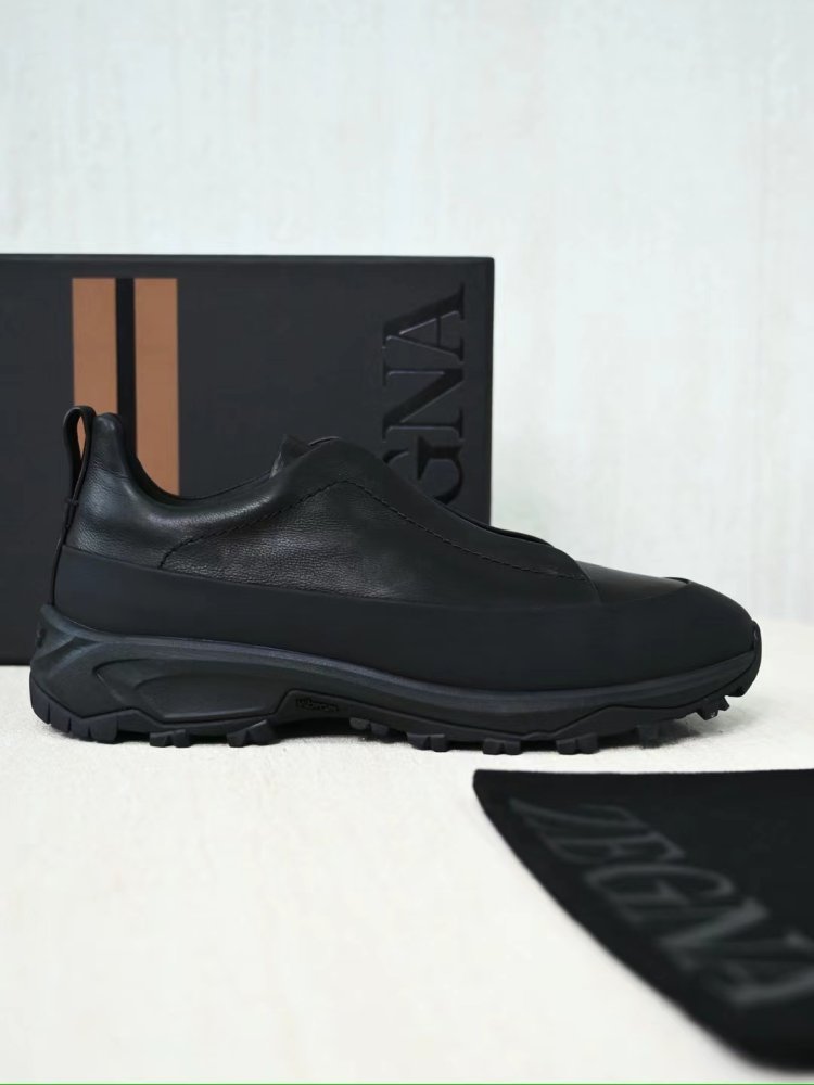 Кросівки чоловічі фото 2