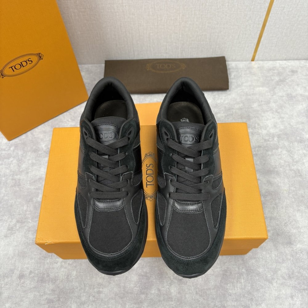 Кросівки чоловічі фото 2